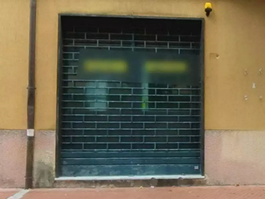 Immagine 4 di Negozio in vendita  in Via Don Mariano Clerici, N. 3 a San Lorenzo Al Mare