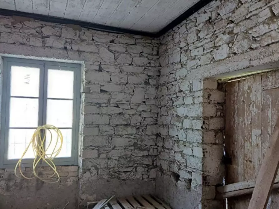 Immagine 11 di Rustico / casale in vendita  in Via Trieste, N. snc a Pietrabruna