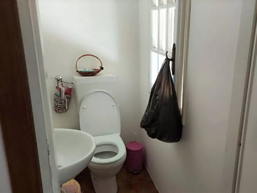 Immagine 5 di Negozio in vendita  in Via Carlo Sclavi, N. 6 a San Lorenzo Al Mare