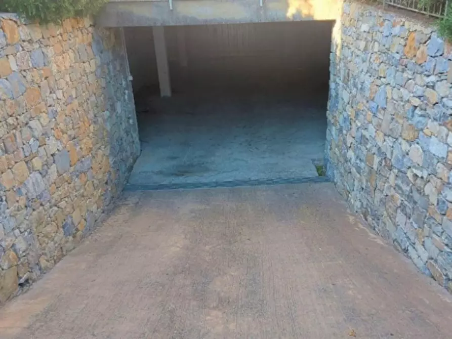 Immagine 5 di Posto auto in vendita  in Via Vittorio Gavi, N. snc a Imperia