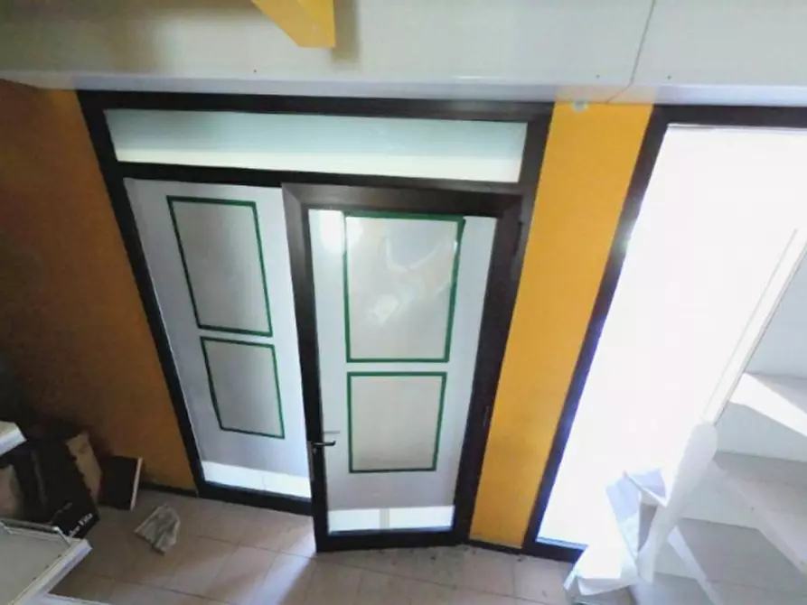 Immagine 6 di Negozio in vendita  in Via Dott. Luigi Trucchi, N. 9 a San Lorenzo Al Mare