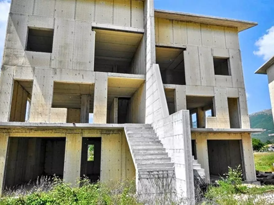 Immagine 12 di Terreno in vendita  in Loc. Nunziatella, N. snc a Isernia