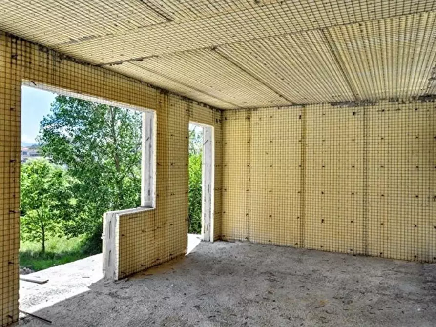 Immagine 15 di Terreno in vendita  in Loc. Nunziatella, N. snc a Isernia