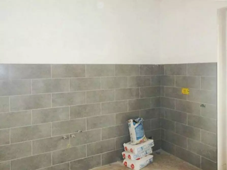 Immagine 4 di Villetta a schiera in vendita  in Via Acquaviva delle Fonti, N. 44 a Roma