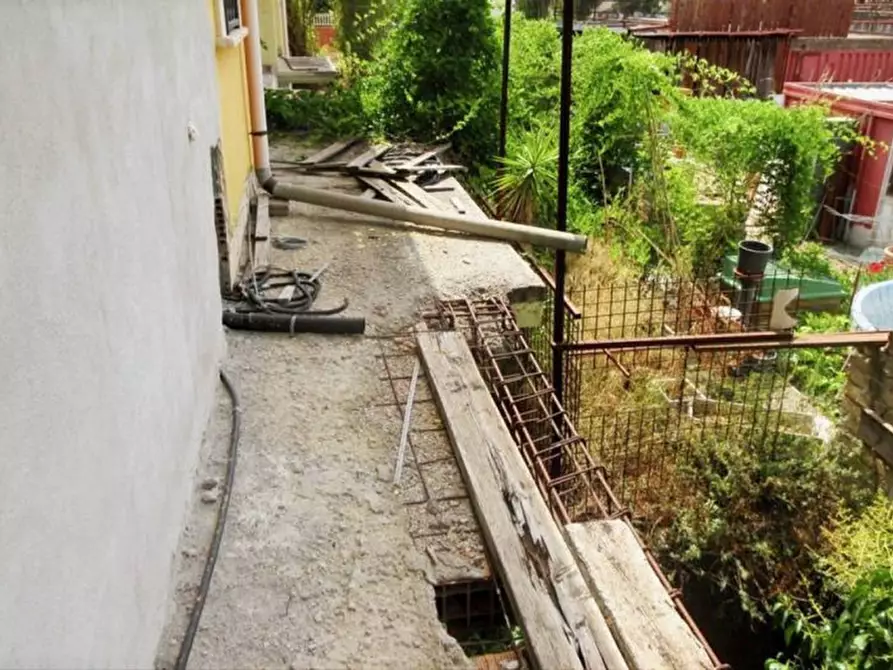 Immagine 9 di Villetta a schiera in vendita  in Via Acquaviva delle Fonti, N. 44 a Roma