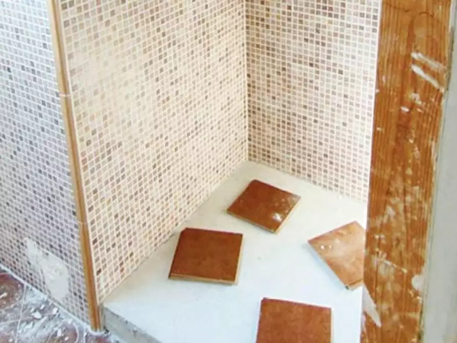 Immagine 15 di Villetta a schiera in vendita  in Via Acquaviva delle Fonti, N. 44 a Roma