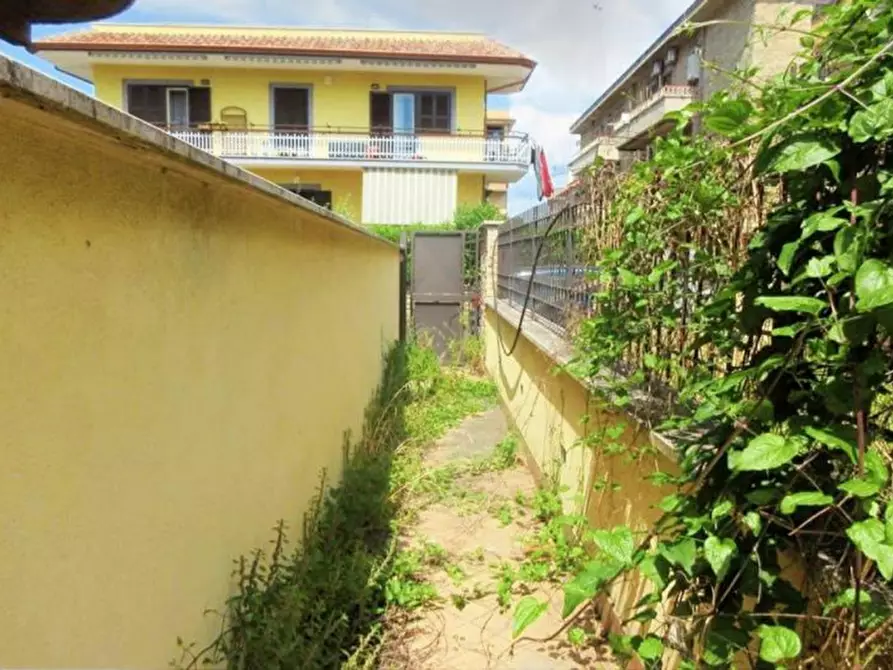 Immagine 16 di Villetta a schiera in vendita  in Via Acquaviva delle Fonti, N. 44 a Roma