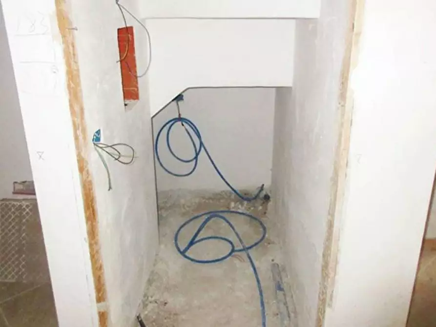 Immagine 23 di Villetta a schiera in vendita  in Via Acquaviva delle Fonti, N. 44 a Roma