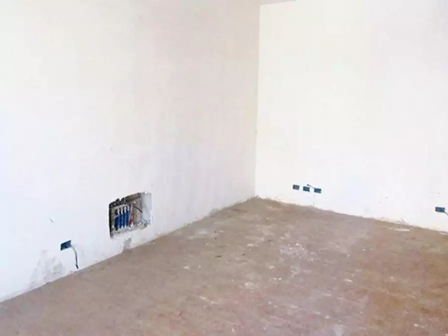 Immagine 3 di Villetta a schiera in vendita  in Via Acquaviva delle Fonti, N. 46 a Roma