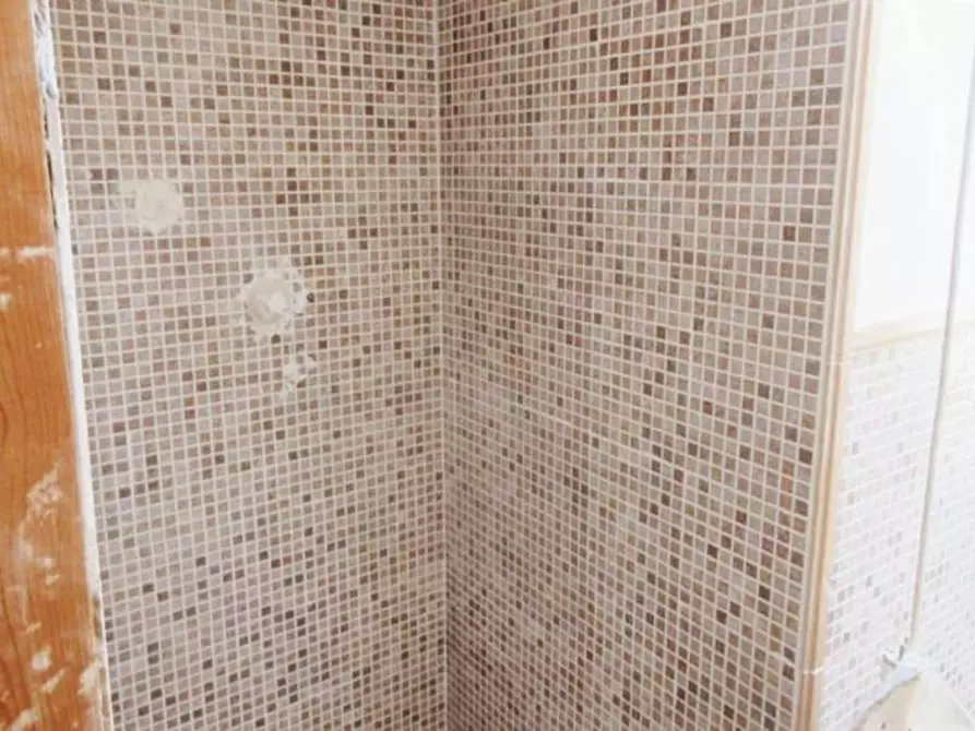 Immagine 15 di Villetta a schiera in vendita  in Via Acquaviva delle Fonti, N. 46 a Roma