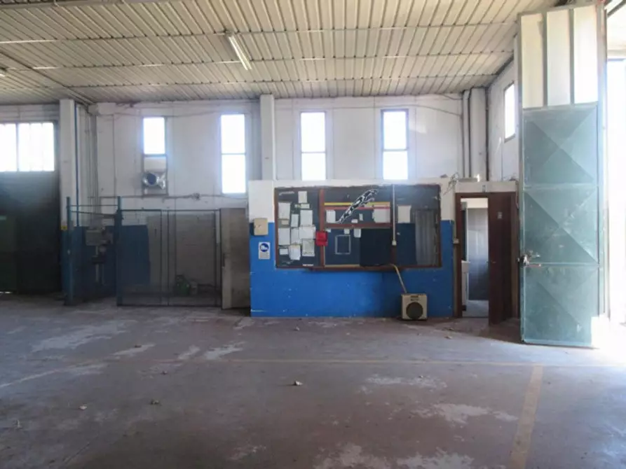 Immagine 19 di Capannone industriale in vendita  in Via Tuscanese, N. snc a Viterbo