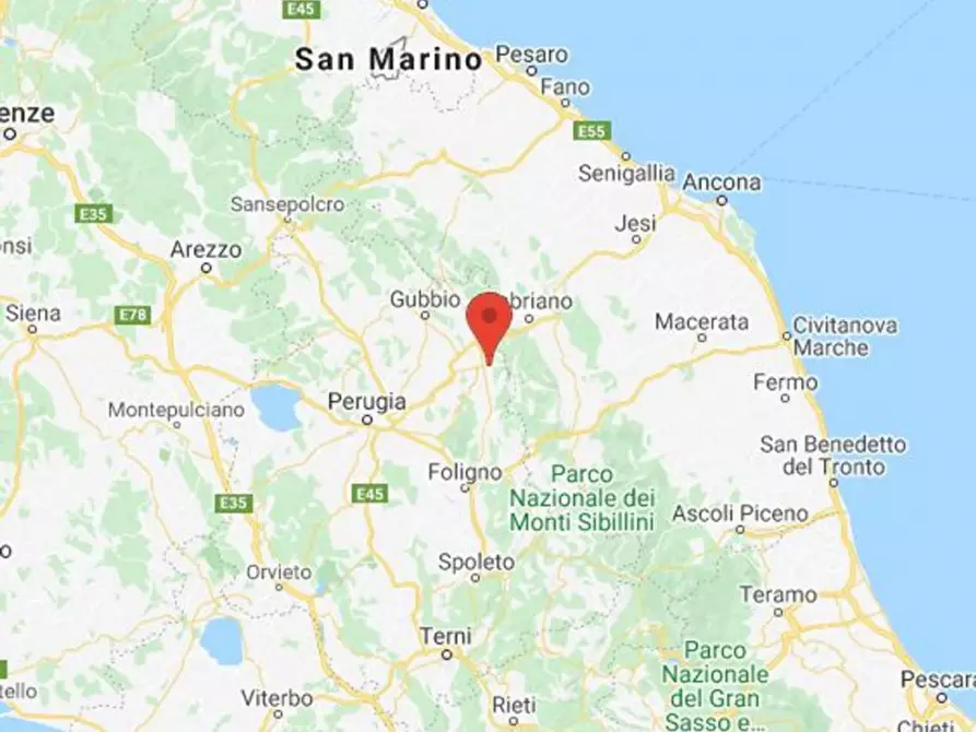 Immagine 11 di Cantina in vendita  in Via Flaminia, N. snc a Gualdo Tadino