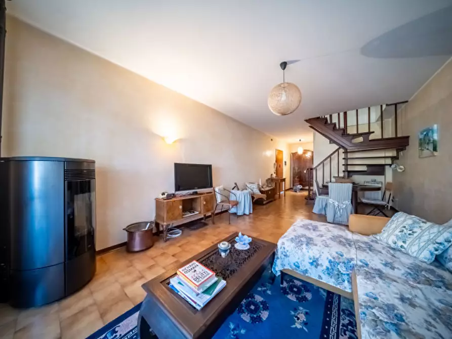 Immagine 1 di Attico in vendita  in Via Passo Buole a Noceto