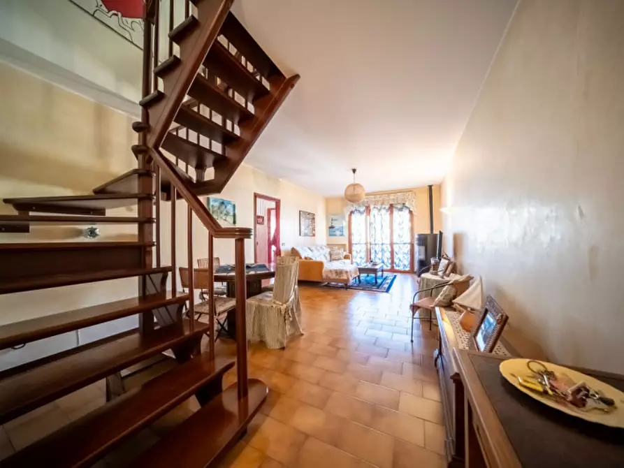 Immagine 3 di Attico in vendita  in Via Passo Buole a Noceto