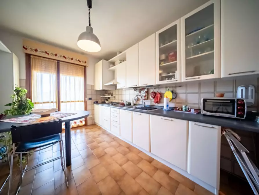 Immagine 4 di Attico in vendita  in Via Passo Buole a Noceto