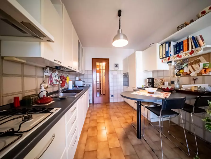 Immagine 5 di Attico in vendita  in Via Passo Buole a Noceto