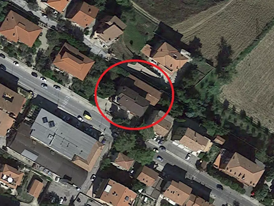 Immagine 2 di Capannone industriale in vendita  in via Tiberina, N. 51 a Todi