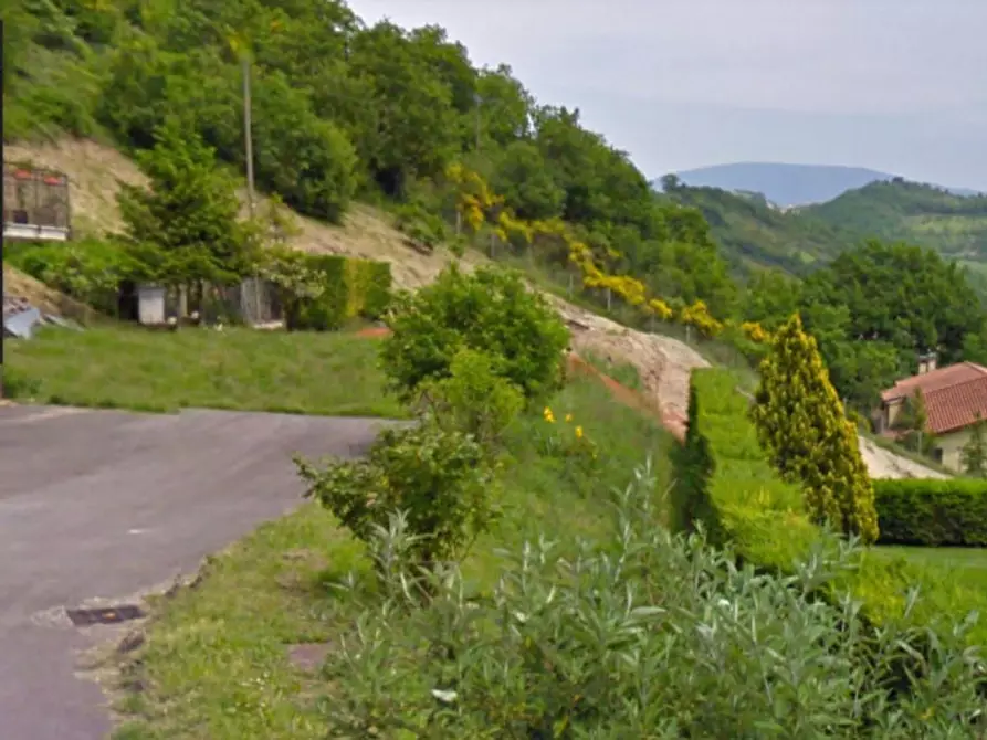 Immagine 8 di Terreno in vendita  in Via Macario Muzio, N. snc a Muccia
