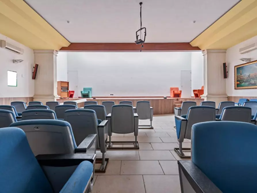 Immagine 8 di Appartamento in vendita  in Via Montenegro, N. 181 a Lizzanello