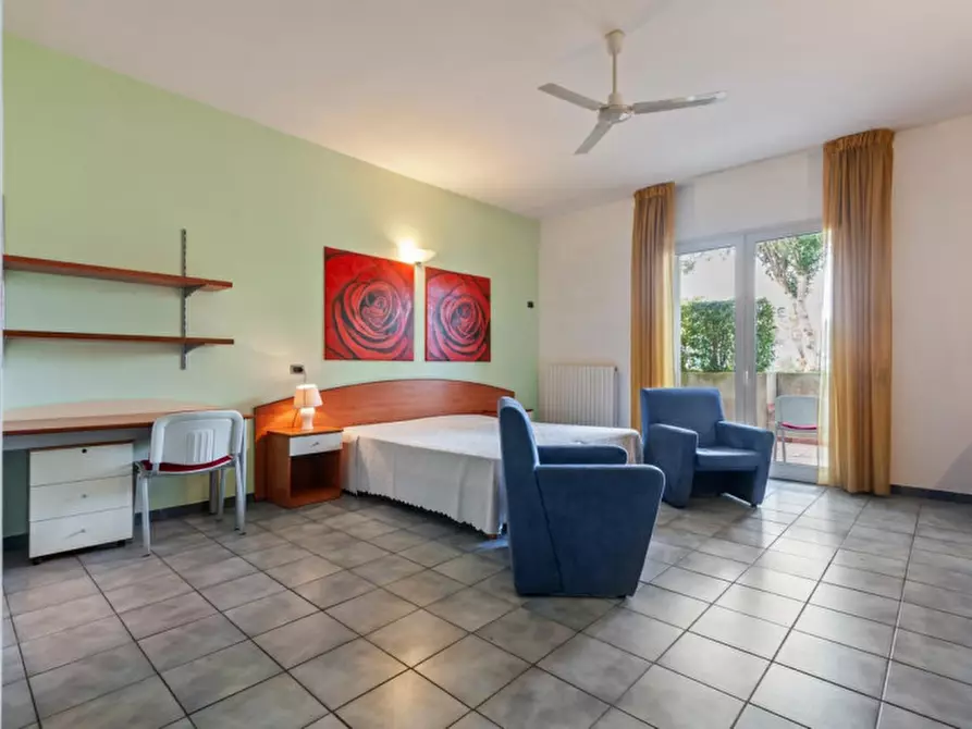 Immagine 9 di Appartamento in vendita  in Via Montenegro, N. 181 a Lizzanello