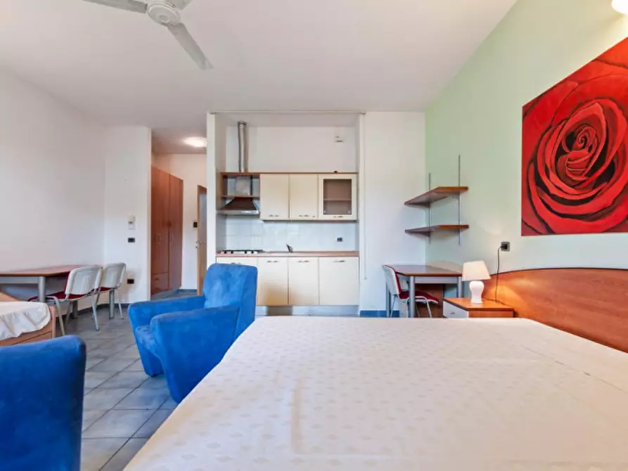 Immagine 10 di Appartamento in vendita  in Via Montenegro, N. 181 a Lizzanello