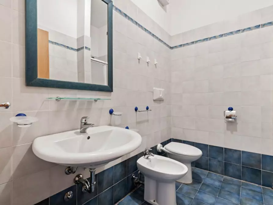 Immagine 12 di Appartamento in vendita  in Via Montenegro, N. 181 a Lizzanello