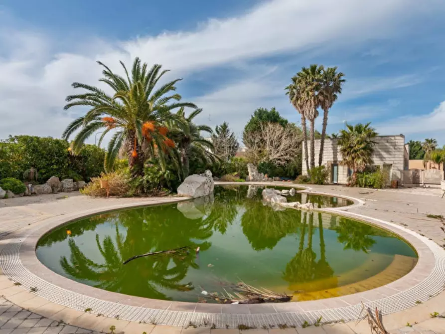 Immagine 13 di Appartamento in vendita  in Via Montenegro, N. 181 a Lizzanello