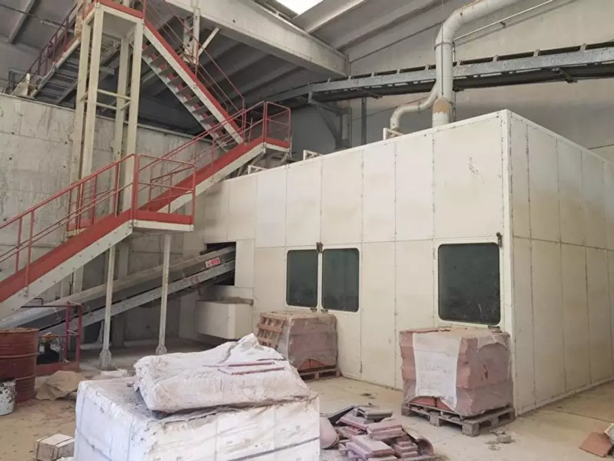 Immagine 2 di Capannone industriale in vendita  in Via Poggio, N. snc a Portacomaro