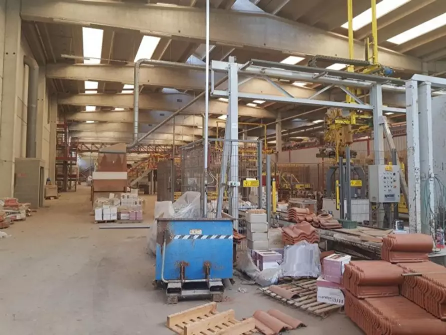 Immagine 10 di Capannone industriale in vendita  in Via Poggio, N. snc a Portacomaro