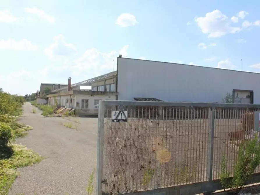 Immagine 1 di Capannone industriale in vendita  in Via Enrico Mattei, N. 91 a Asciano