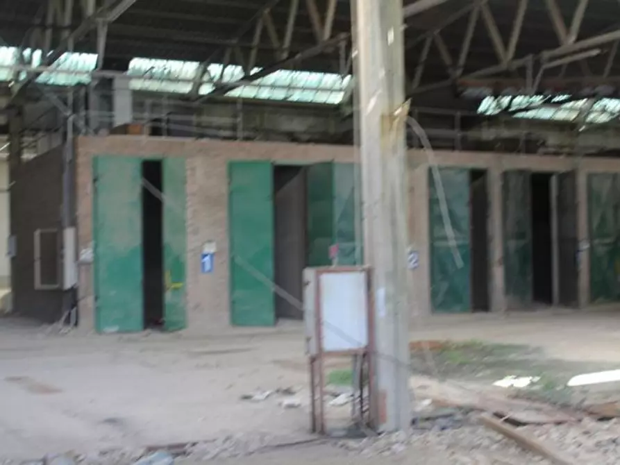 Immagine 8 di Capannone industriale in vendita  in Via Enrico Mattei, N. 91 a Asciano