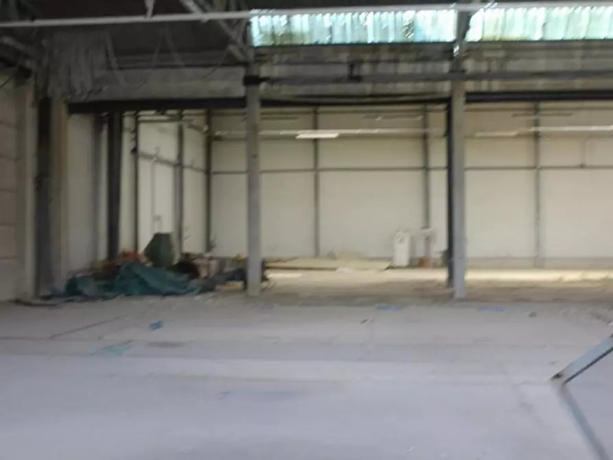 Immagine 9 di Capannone industriale in vendita  in Via Enrico Mattei, N. 91 a Asciano