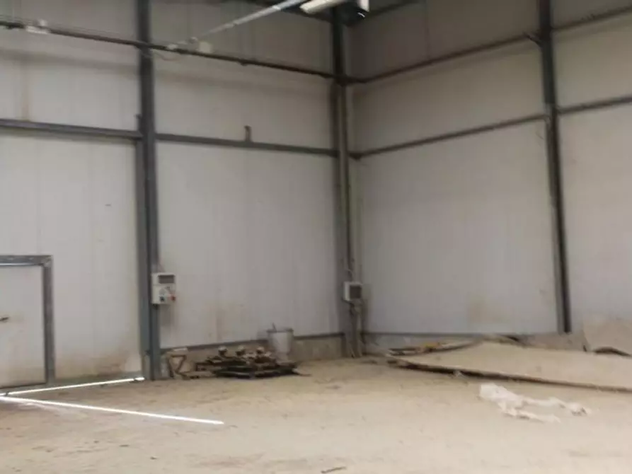 Immagine 14 di Capannone industriale in vendita  in Via Enrico Mattei, N. 91 a Asciano