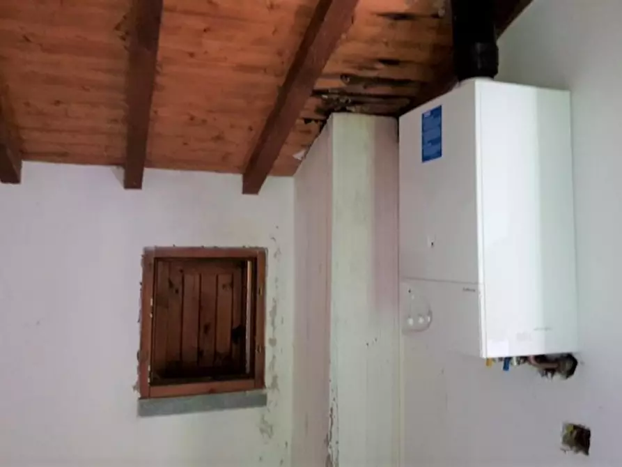 Immagine 14 di Appartamento in vendita  in Località Castello, N. 7 a Laino