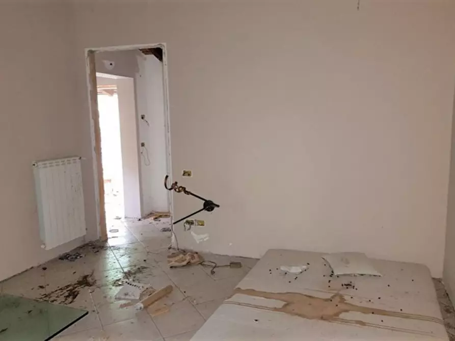 Immagine 12 di Appartamento in vendita  in Località Castello, N. 7 a Laino