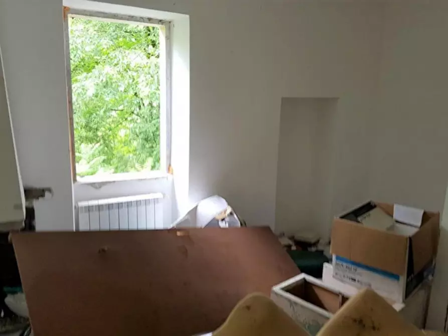 Immagine 16 di Appartamento in vendita  in Località Castello, N. 7 a Laino