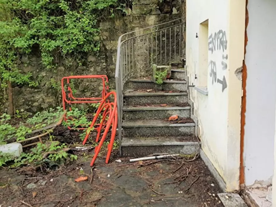 Immagine 24 di Appartamento in vendita  in Località Castello, N. 7 a Laino