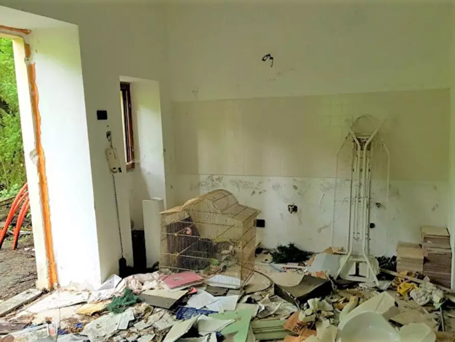 Immagine 1 di Appartamento in vendita  in Località Castello, N. 7 a Laino