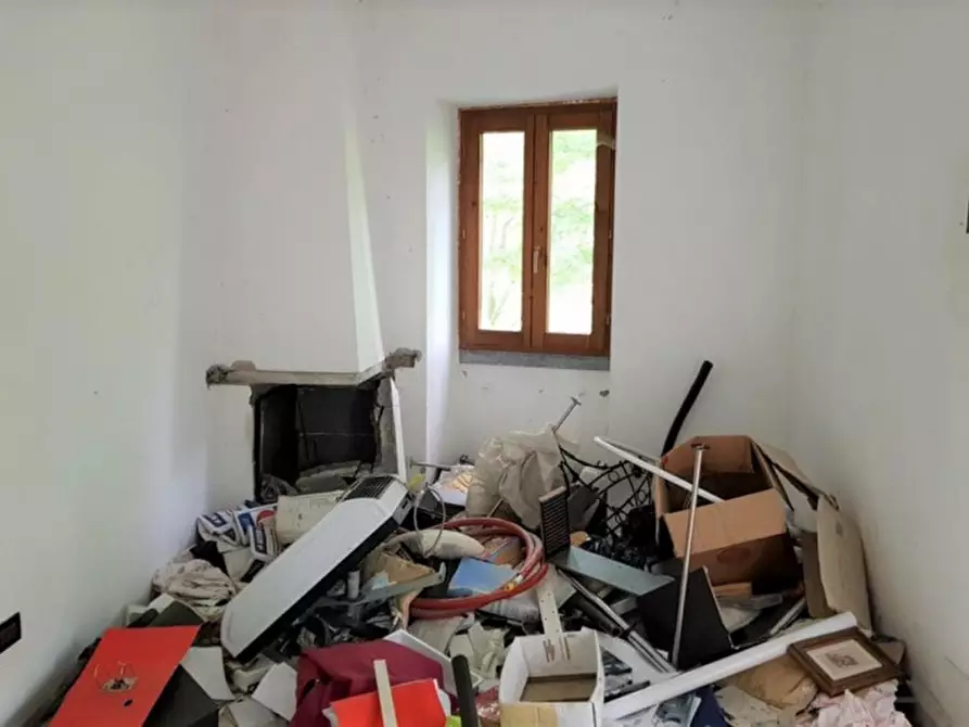 Immagine 3 di Appartamento in vendita  in Località Castello, N. 7 a Laino