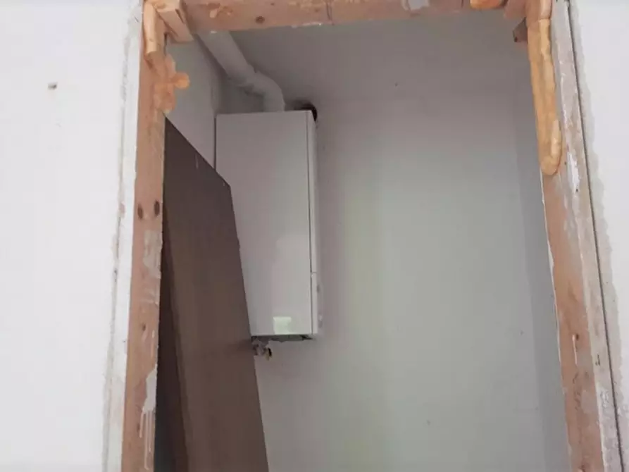 Immagine 10 di Appartamento in vendita  in Località Castello, N. 7 a Laino