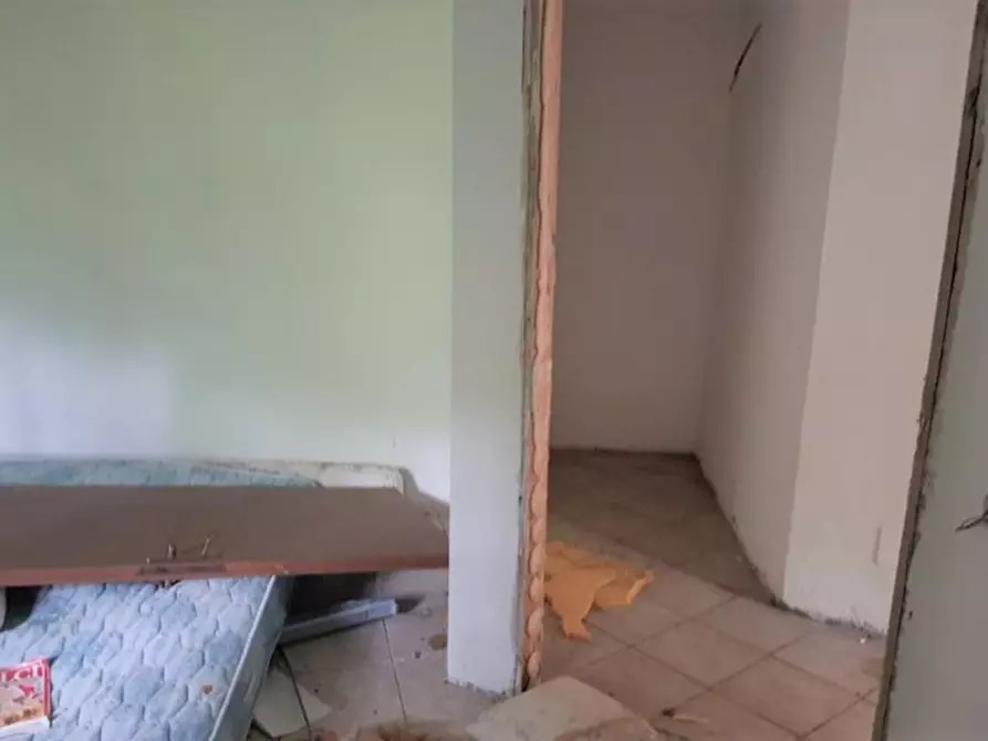 Immagine 14 di Appartamento in vendita  in Località Castello, N. 7 a Laino