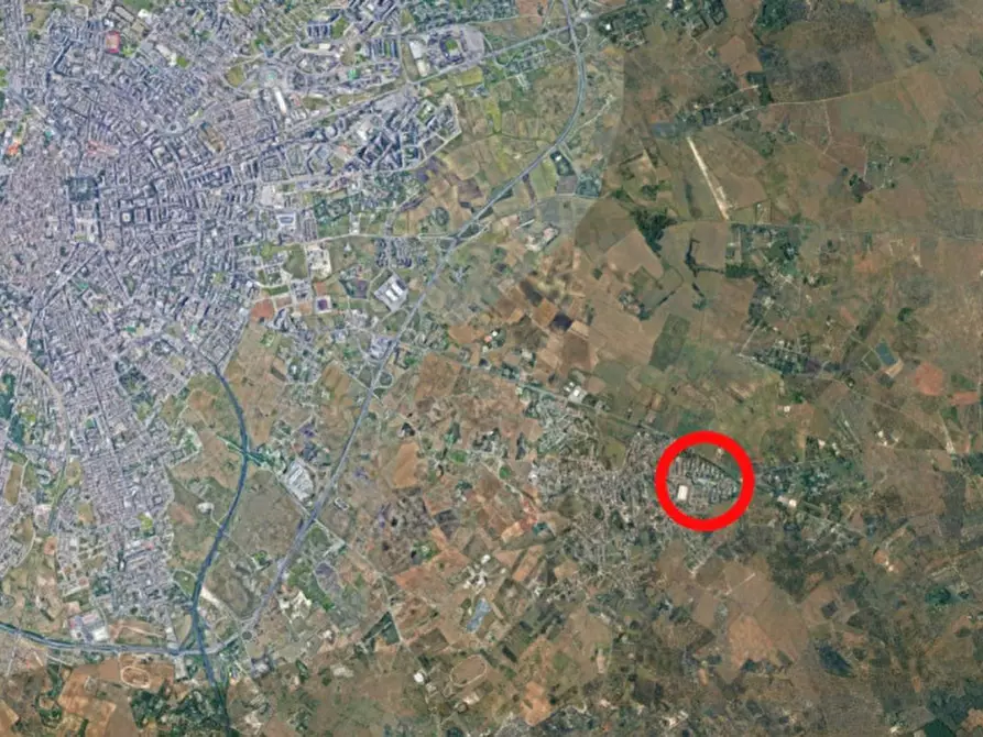 Immagine 3 di Magazzino in vendita  in Via Montenegro, N. 181 a Lizzanello