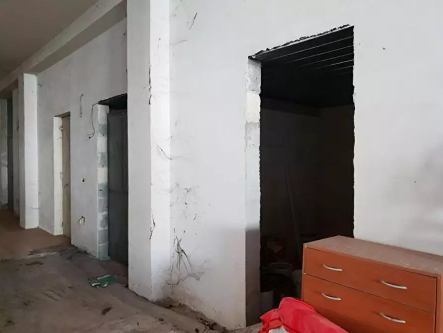 Immagine 6 di Magazzino in vendita  in Via Montenegro, N. 181 a Lizzanello
