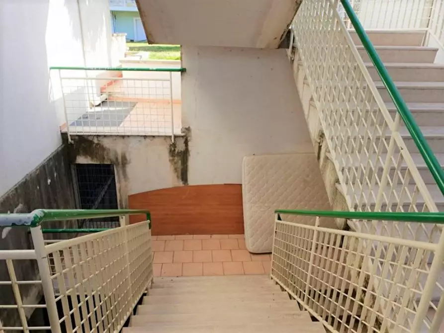 Immagine 14 di Magazzino in vendita  in Via Montenegro, N. 181 a Lizzanello