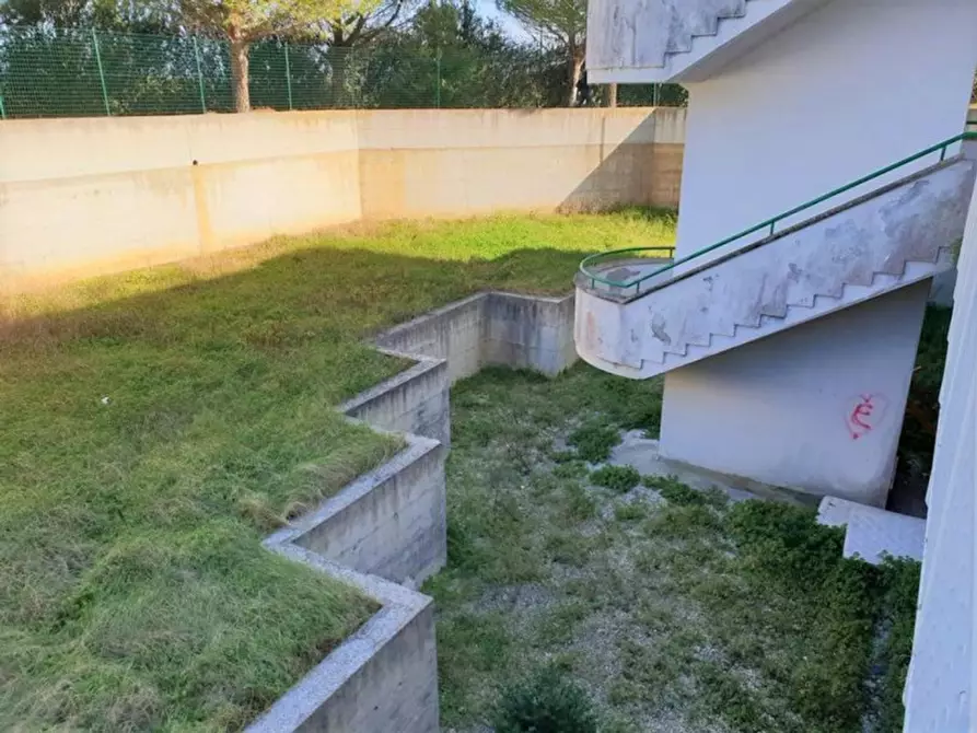 Immagine 15 di Magazzino in vendita  in Via Montenegro, N. 181 a Lizzanello