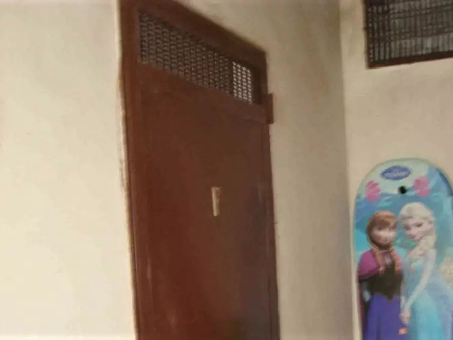 Immagine 3 di Cantina in vendita  in Via Trento, N. 77 a Brindisi