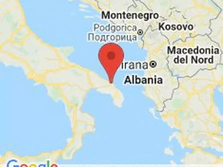 Immagine 19 di Cantina in vendita  in Via Trento, N. 77 a Brindisi