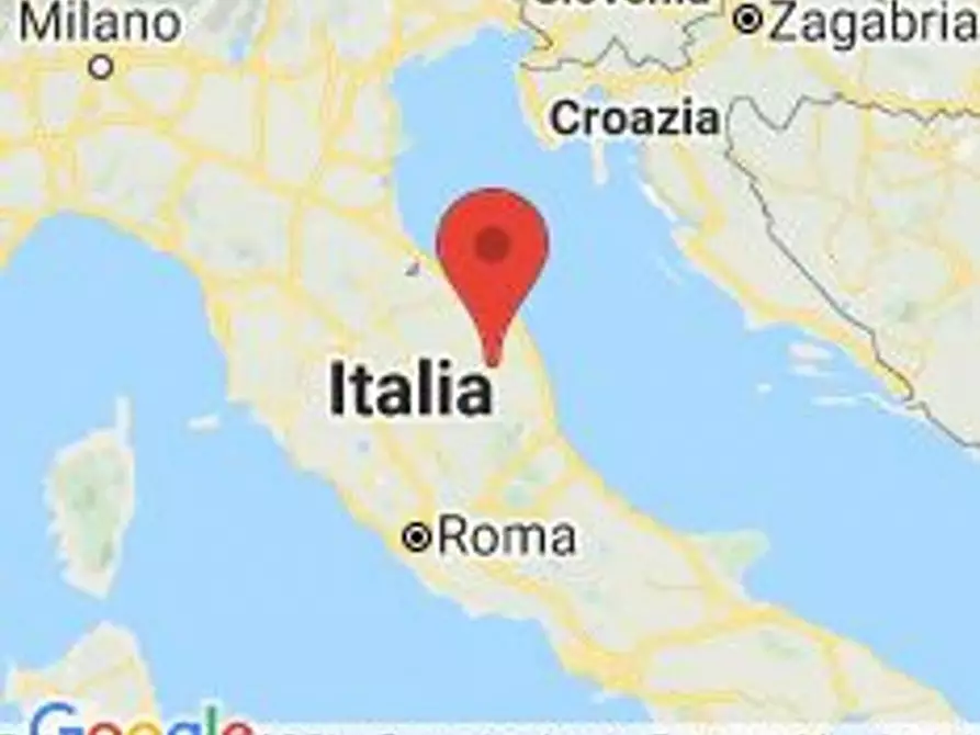 Immagine 14 di Villa in vendita  in Traversa delle Cartiere, N. 31 a Tolentino