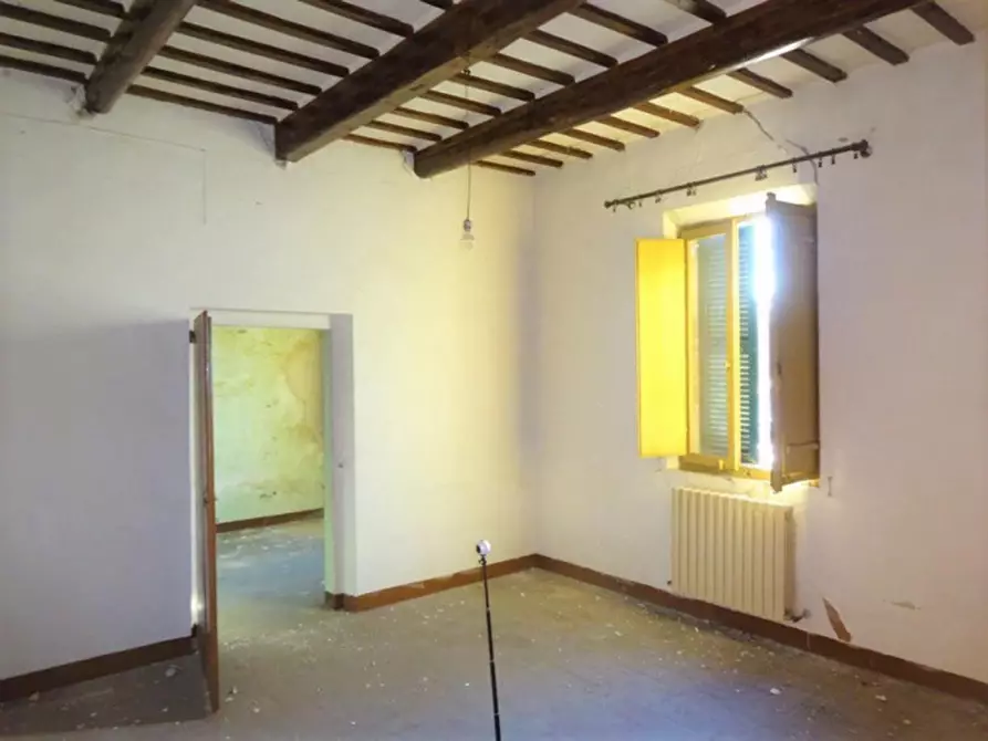 Immagine 20 di Villa in vendita  in Traversa delle Cartiere, N. 31 a Tolentino