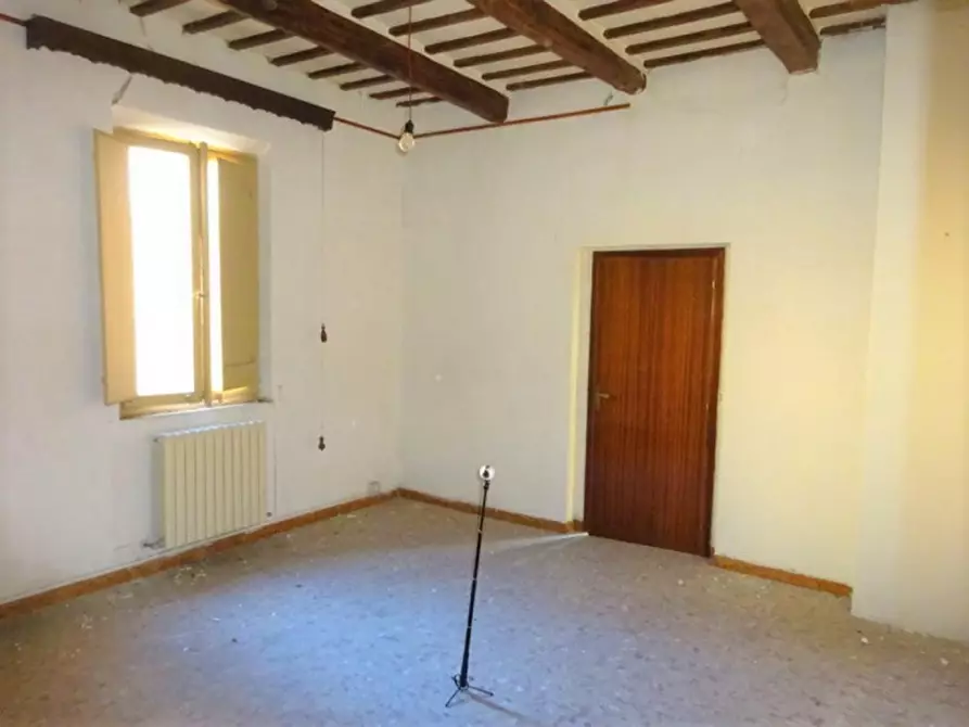 Immagine 22 di Villa in vendita  in Traversa delle Cartiere, N. 31 a Tolentino